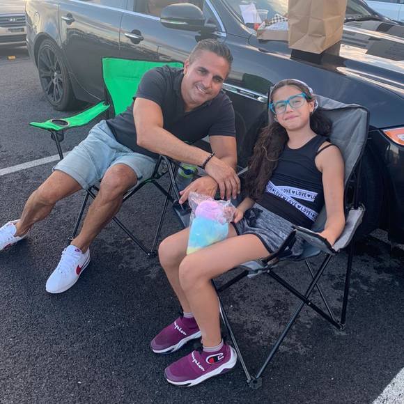 Meet your Posher, Andre - Picture 1 of 1